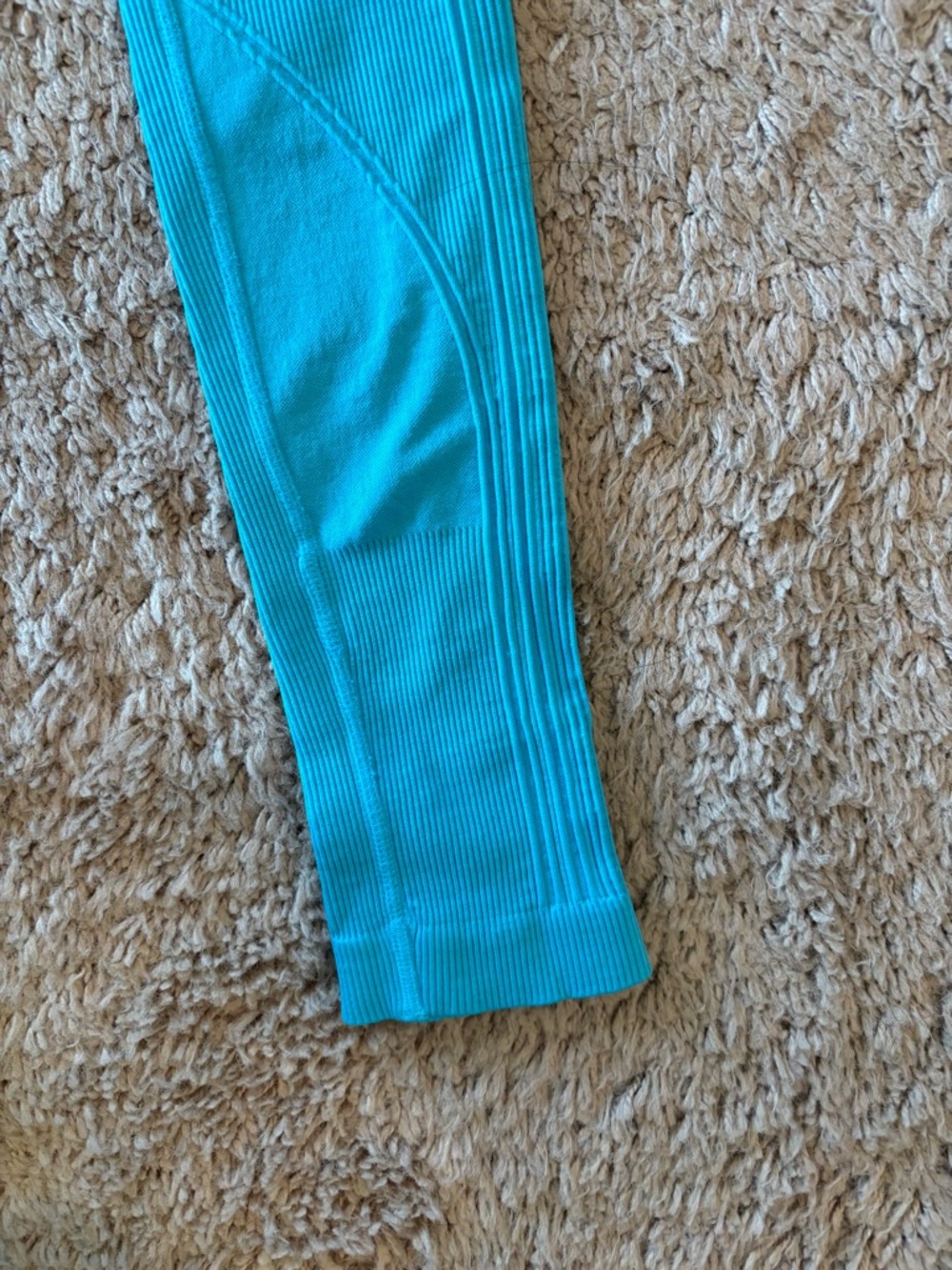 Alala Ribbed Leggings - Picture 5 of 7